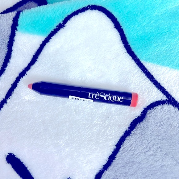 SALE👄Trestique Pink Lip Crayon Set - Paris Pink - Picture 6 of 7